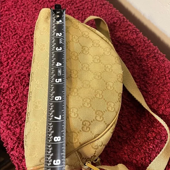 GUCCI authentic VINTAGE MONOGRAM HALF MOON MINI POUCHETTE BAG - Picture 10 of 17